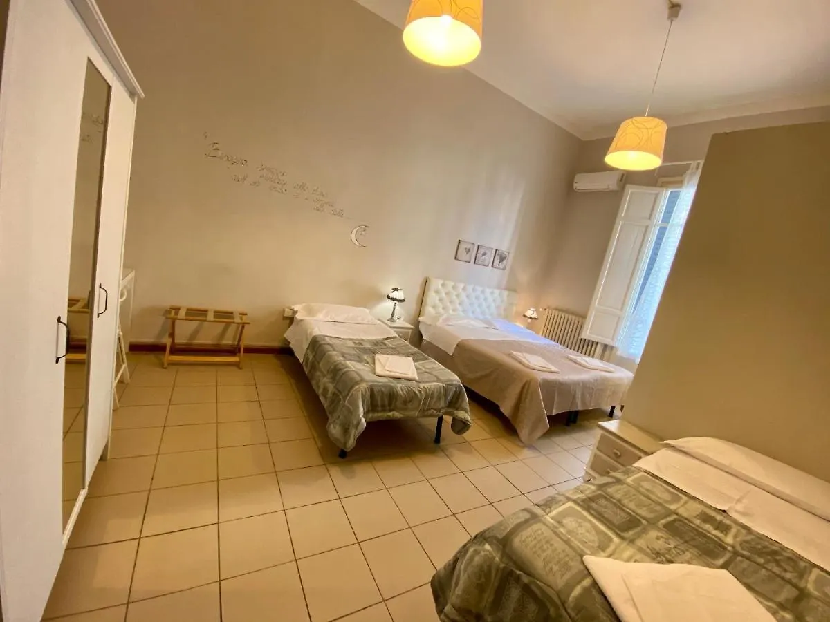 **  Hotel Lisa Viareggio Italy
