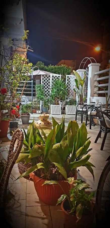 Hotel Lisa Viareggio 2*,  Italy